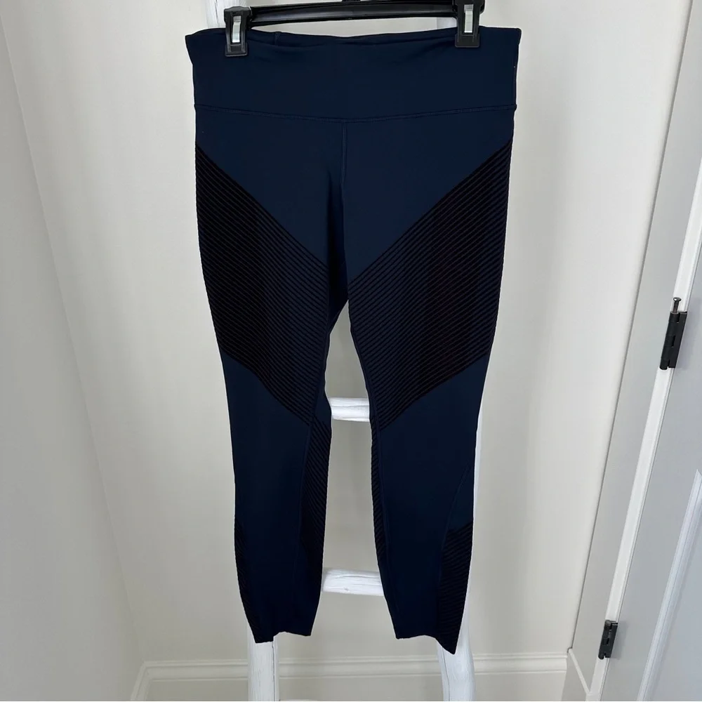 GAP Fit Sculpt Compression Moto Leggings Blue with Burgandy/Brown Stripes